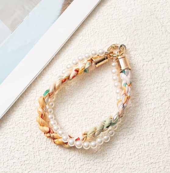 Twist & Pearl Phone Strap