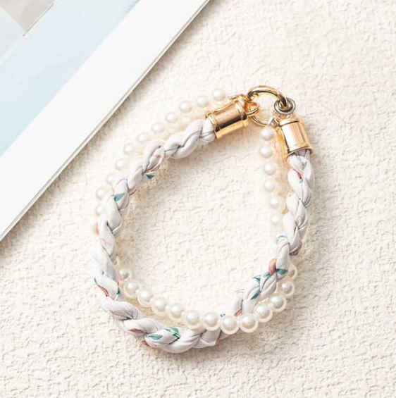 Twist & Pearl Phone Strap