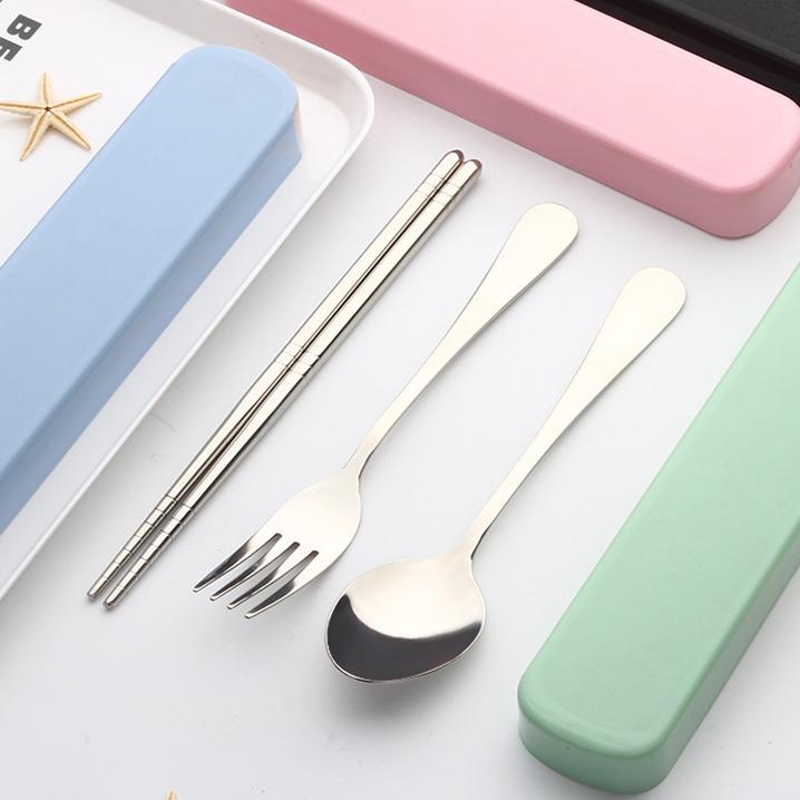 304 Stainless Steel Cutlery Set – Portable Utensil Gift Set with Chopsticks, Spoon & Fork (Ideal for Students & Outdoor Use)