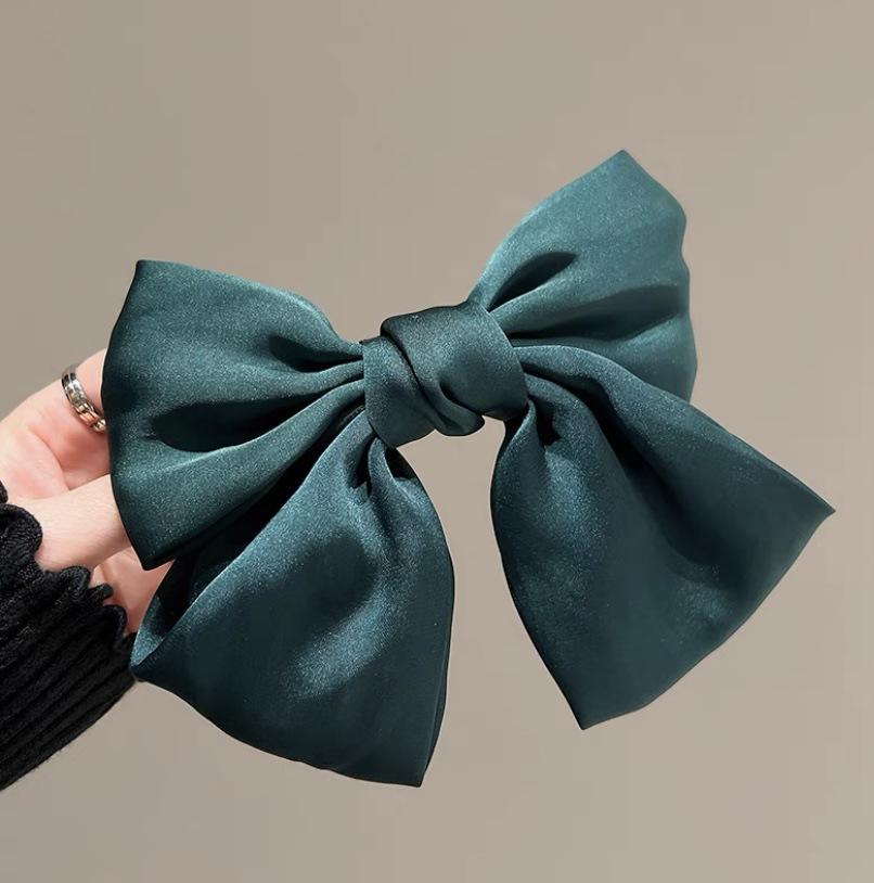 Large Bow Hair Clip – Stylish Back-of-Head Barrette, Trendy Top Clip Hair Accessory