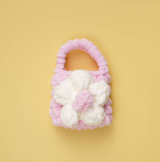 Fluffy Flower Knit Mini Bag