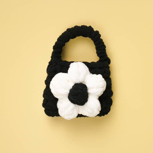 Fluffy Flower Knit Mini Bag